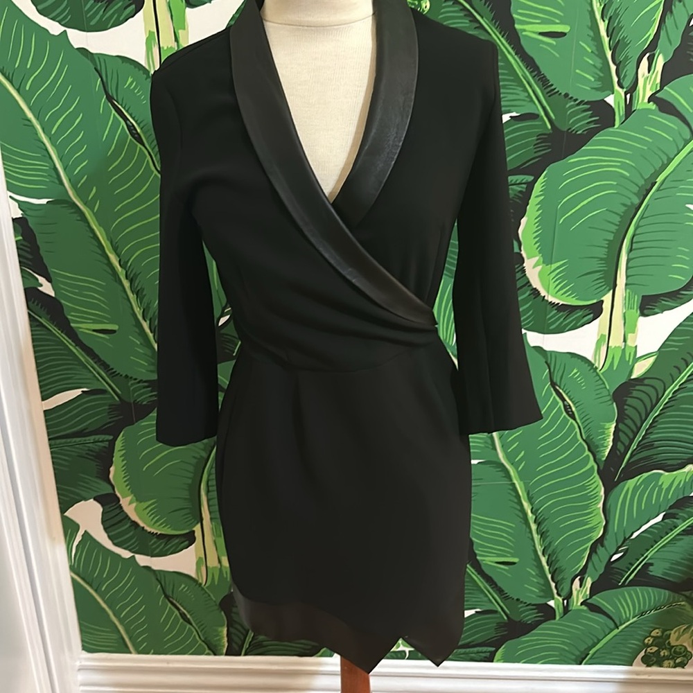Saylor Blazer Like Dress in Black, Size M.